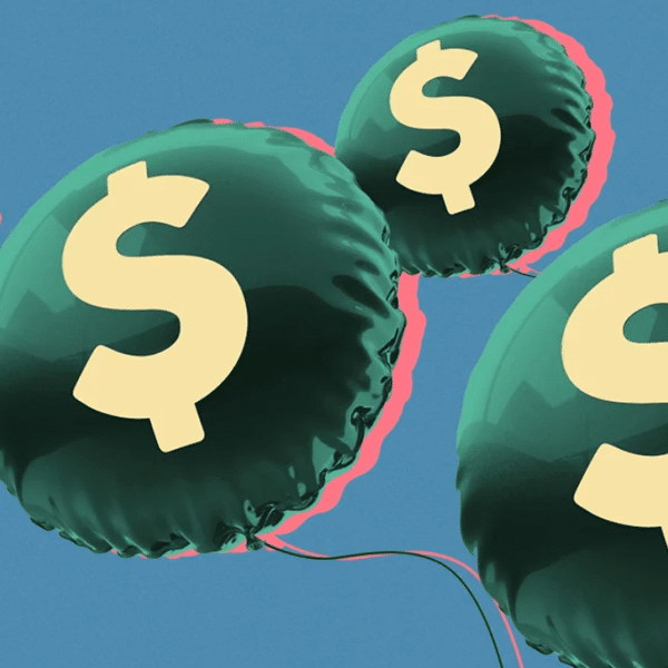 How the Pay Gap Between Employees and CEOs Impacts Workers, According to Experts